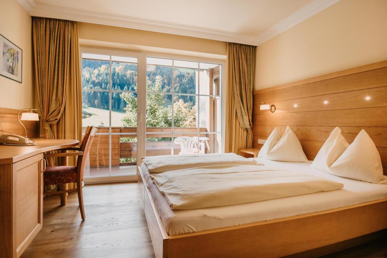 Hotel Guggenberger クライナル エクステリア 写真