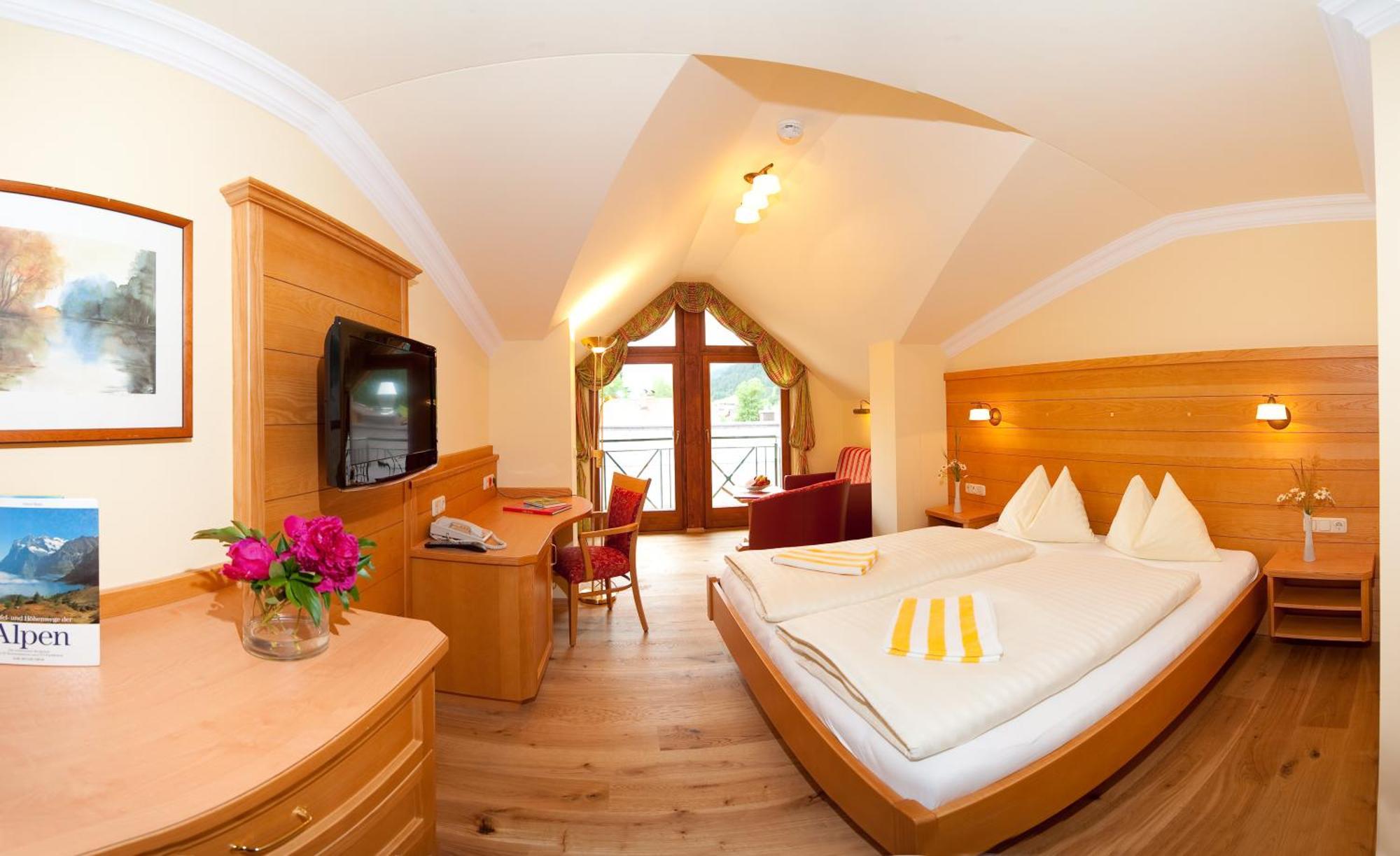 Hotel Guggenberger クライナル エクステリア 写真