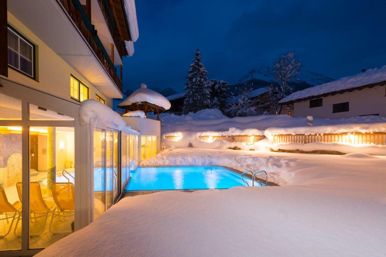 Hotel Guggenberger クライナル エクステリア 写真
